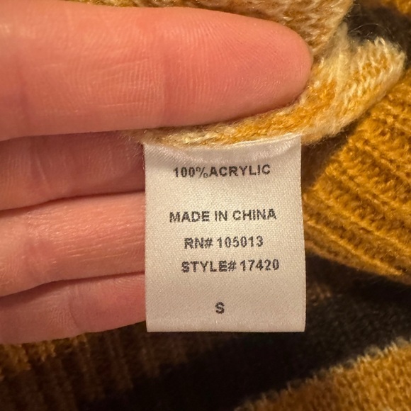 Andree Mango Cream and Orange Crew Neck Sweater with Retro Floral Design - Picture 4 of 6